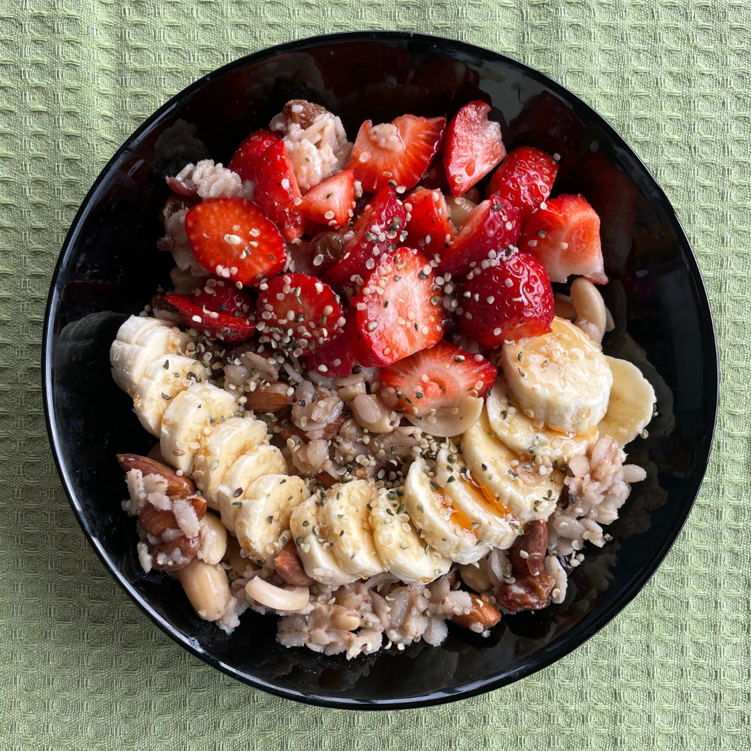 Oatmeal with fruit and nuts bowl